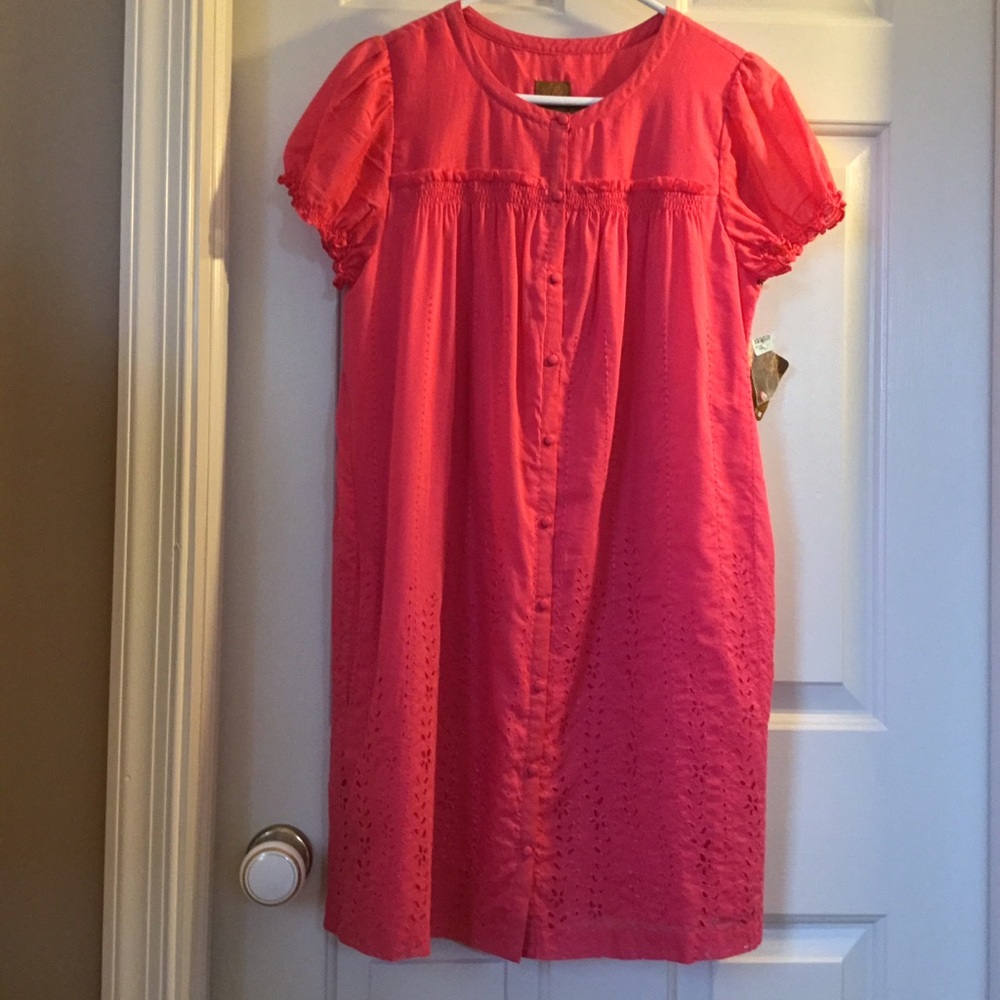 NWT Ali Ro Eyelet Dress Size 6 Pink